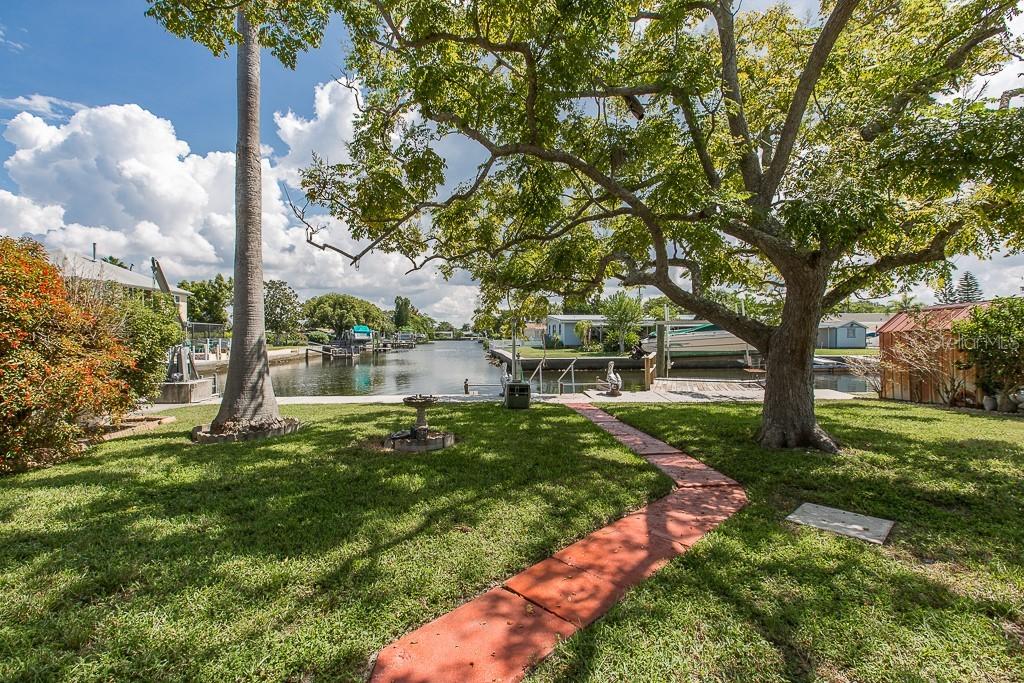13608 Maria Dr., Hudson, FL 34667