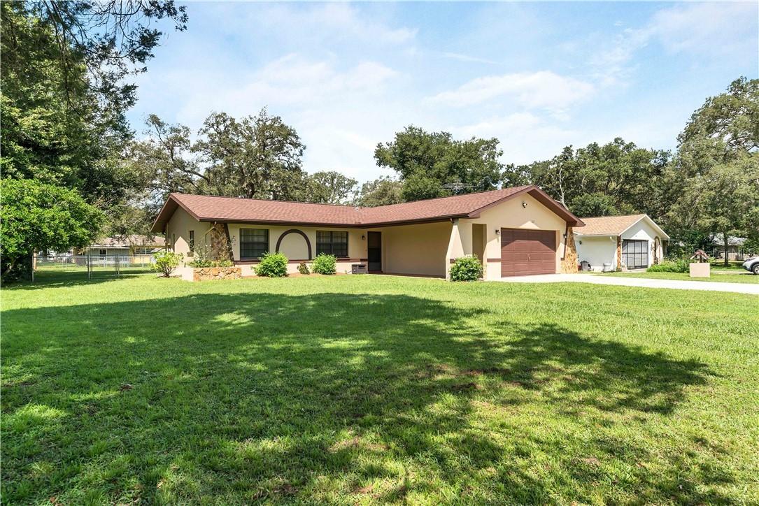 227 Lincoln Ave., Brooksville, FL 34604