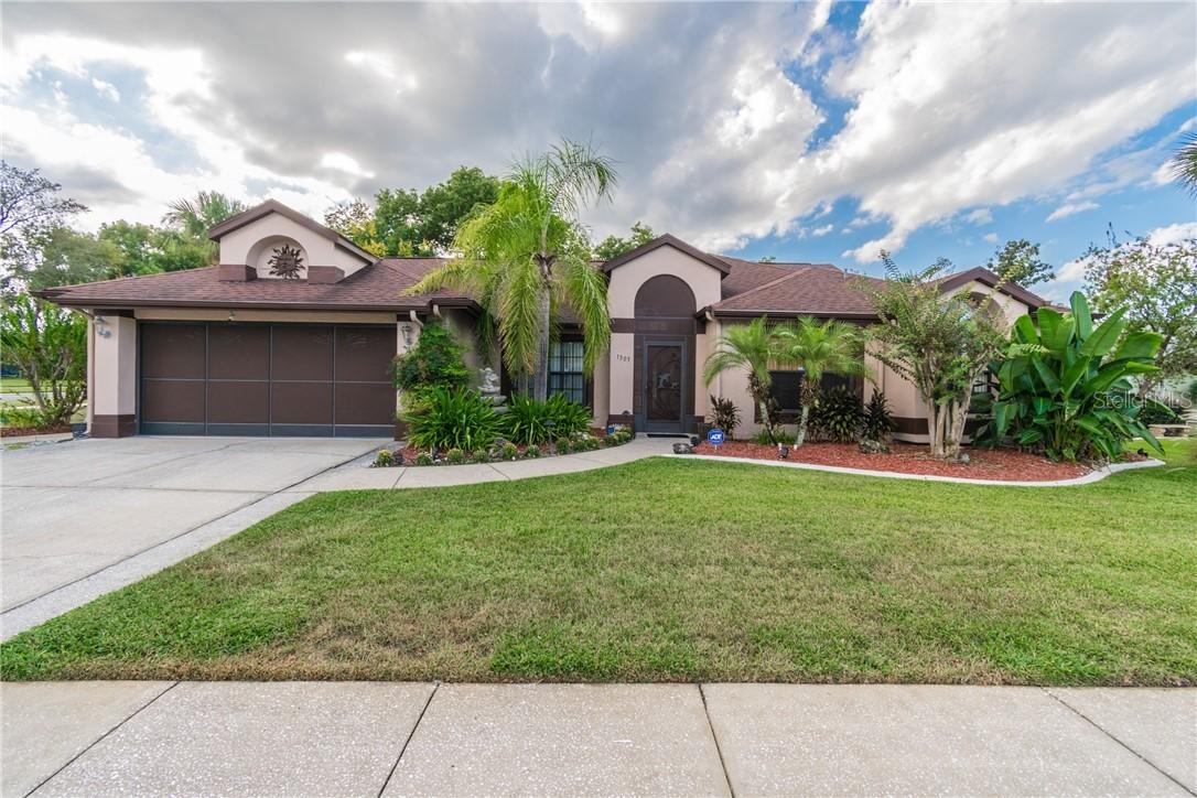 1303 Henry Ave., Spring Hill, FL 34608