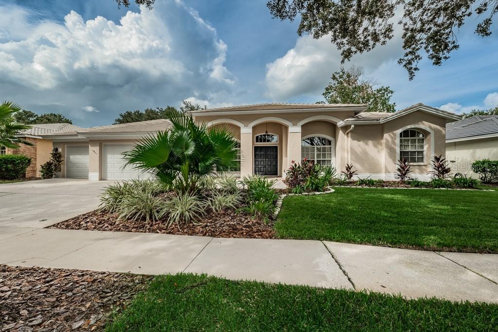 9328 Wellington Park Cir., Tampa, FL 33647