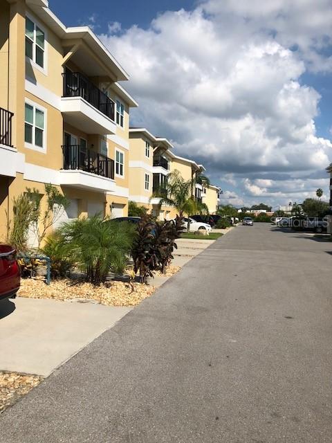 5065 Royal Palms Way #302, New Port Richey, FL 34652