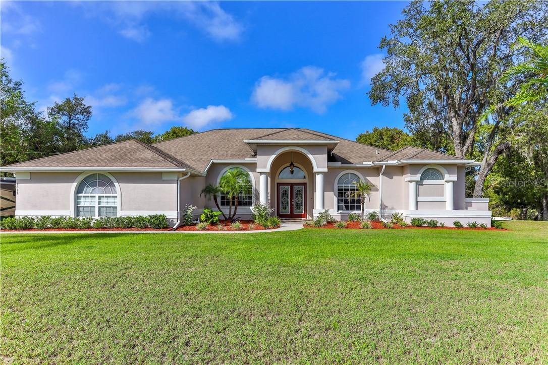 1097 Trinidad Ave., Spring Hill, FL 34609