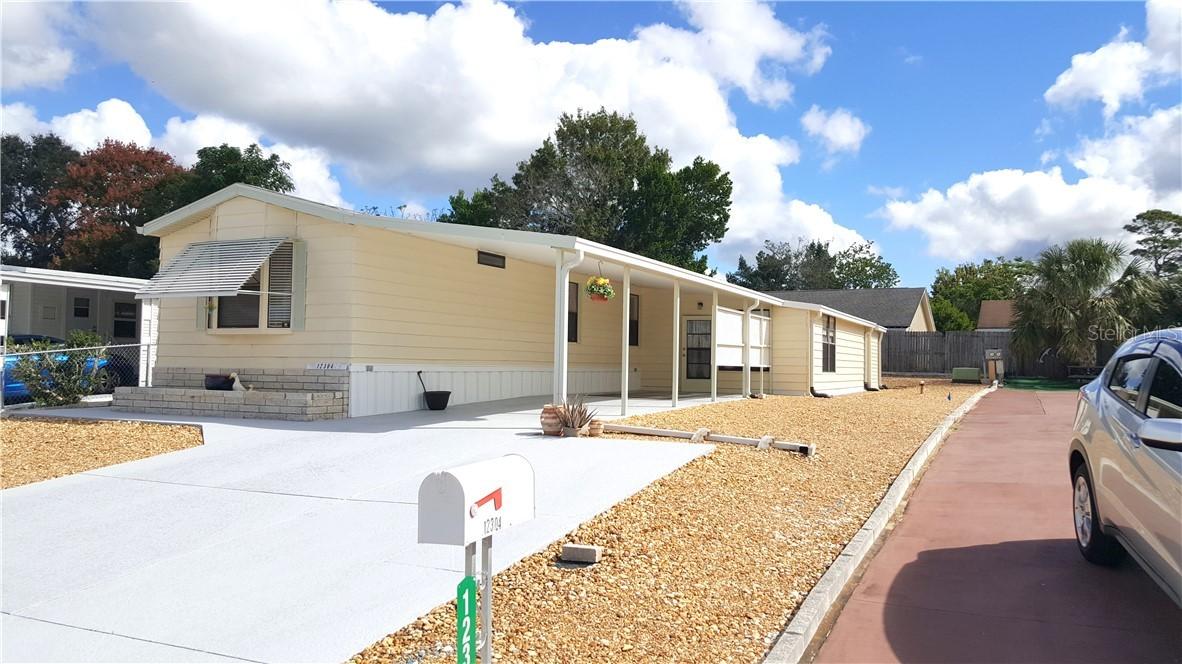 12304 Longhorn Dr., Hudson, FL 34667