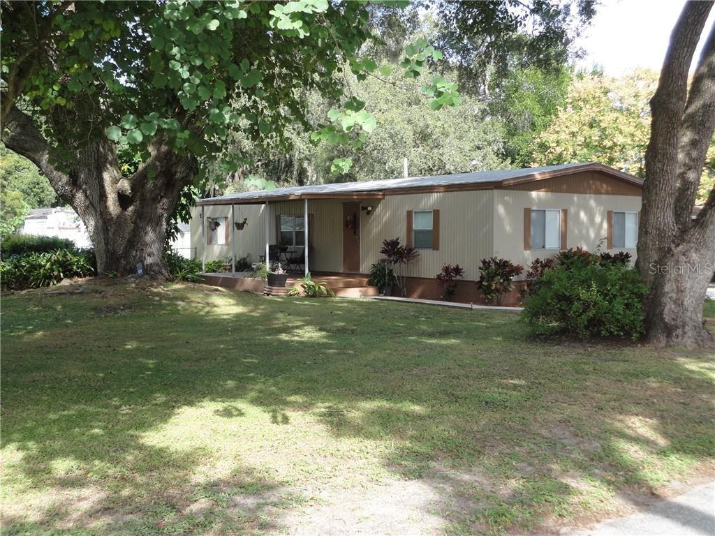 5649 Olympia St., New Port Richey, FL 34652