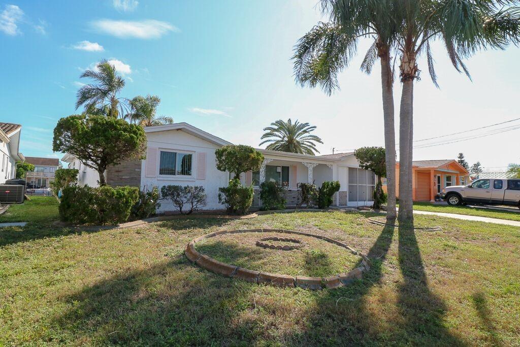 12628 2nd Isle, Hudson, FL 34667