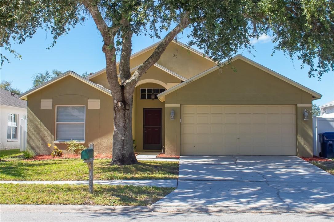 1909 Kettler Dr., Lutz, FL 33559