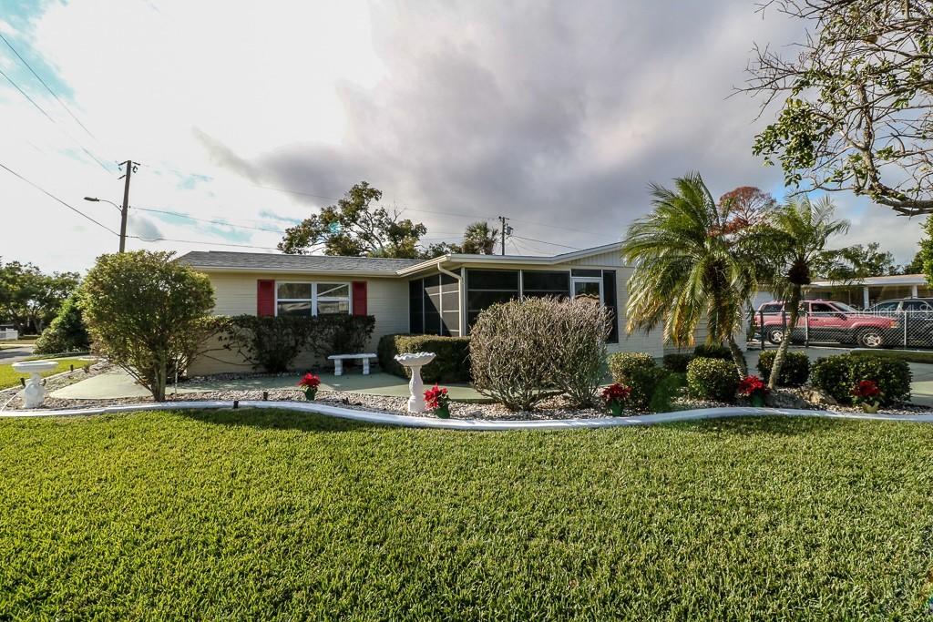 3922 Redwood Dr., Holiday, FL 34691