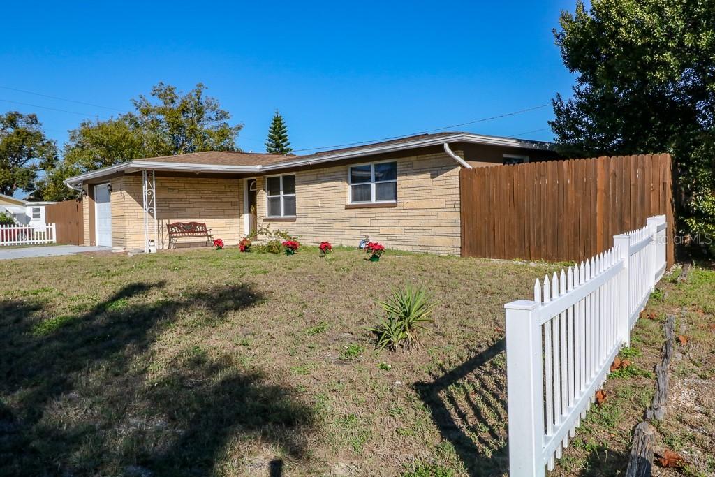 3937 Carioca Rd., Holiday, FL 34691