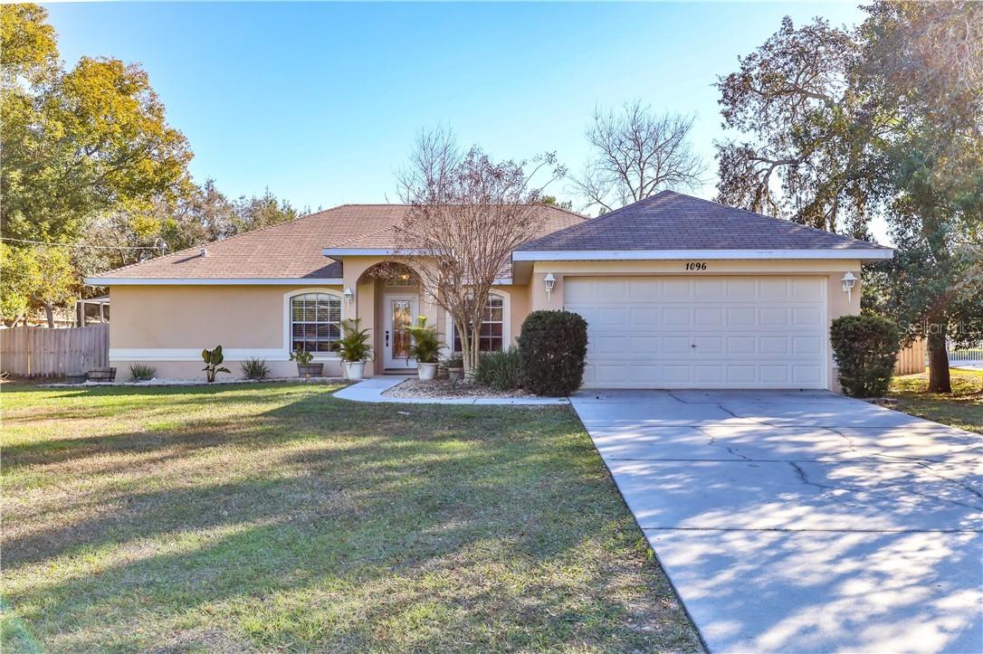 1096 Hallcrest Ave., Spring Hill, FL 34608