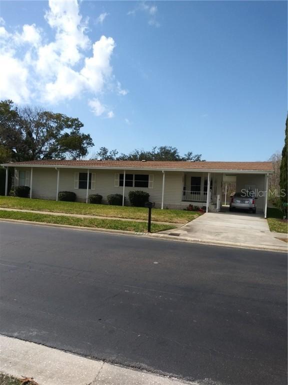16837 Camille St., Hudson, FL 34667