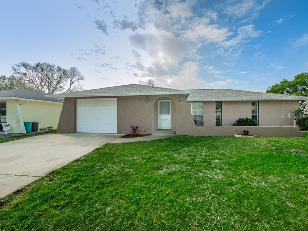 7420 Fireside Dr., Port Richey, FL 34668