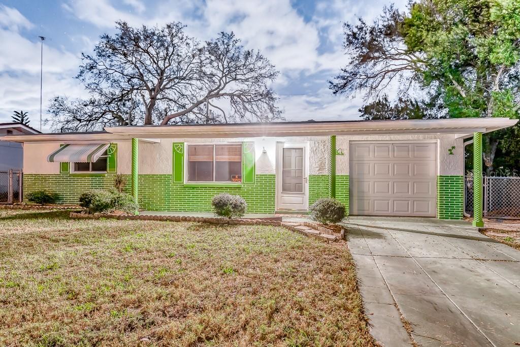 4828 Foothill Dr., Holiday, FL 34690