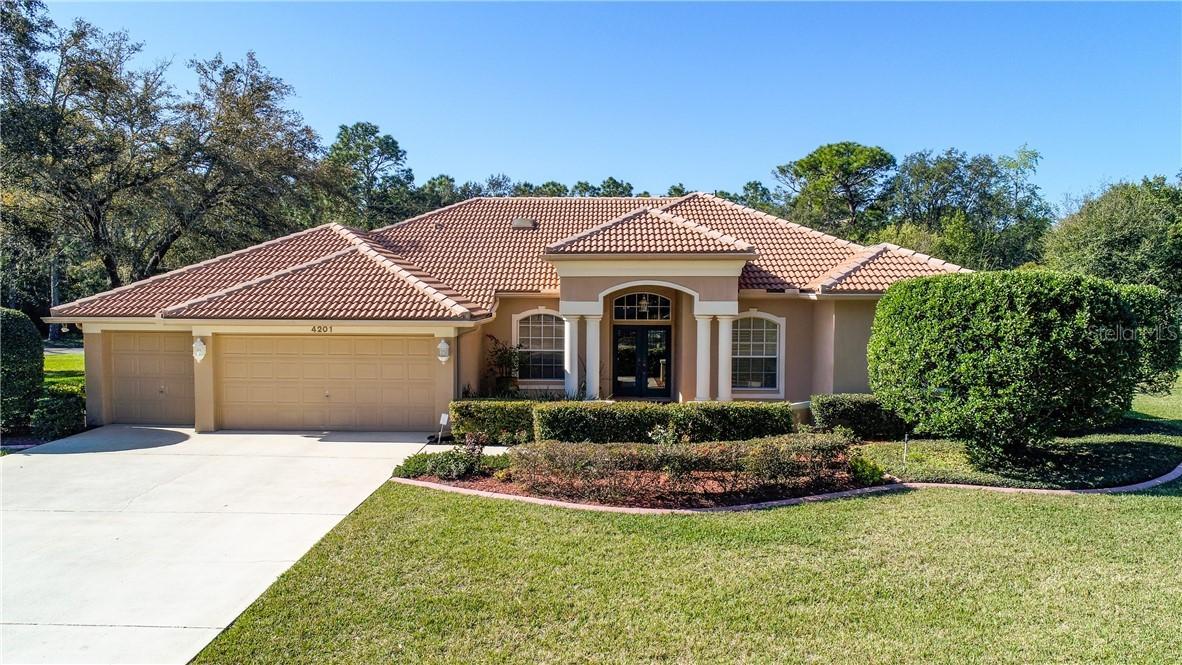 4201 Lordings Ln., Weeki Wachee, FL 34607
