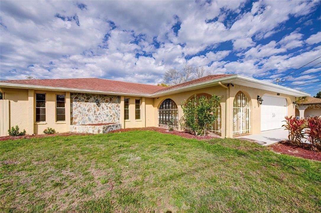 16129 Tree Line Dr., Hudson, FL 34667