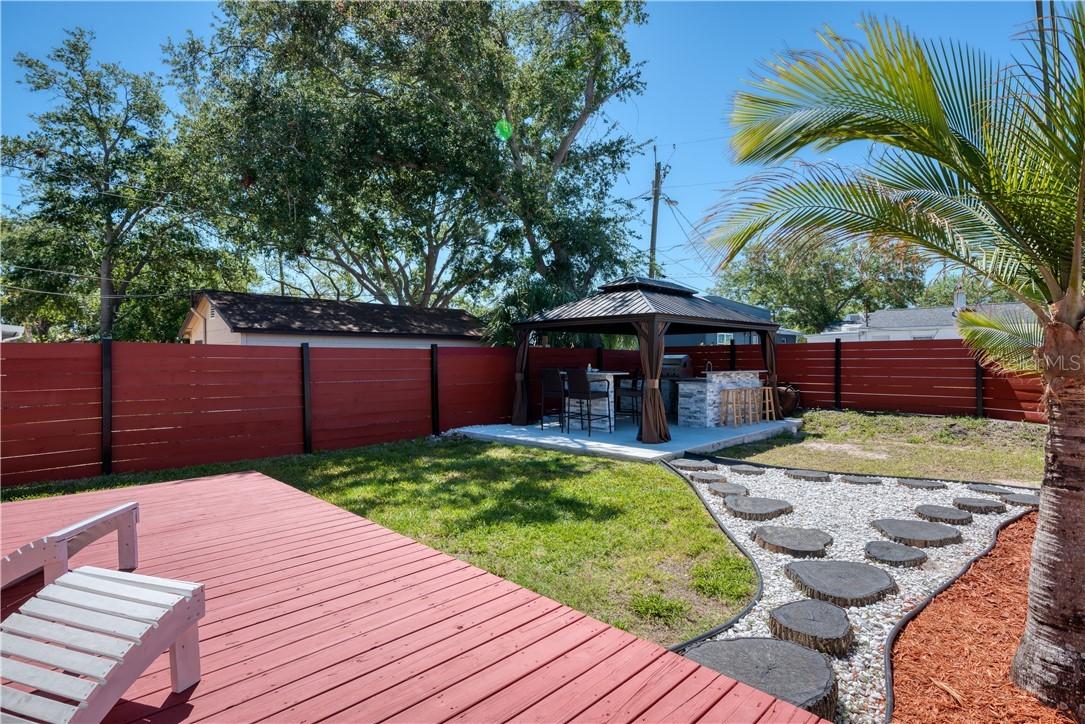 4414 1st Ave., St Petersburg, FL 33713