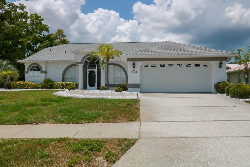 13745 Woodward Dr., Hudson, FL 34667
