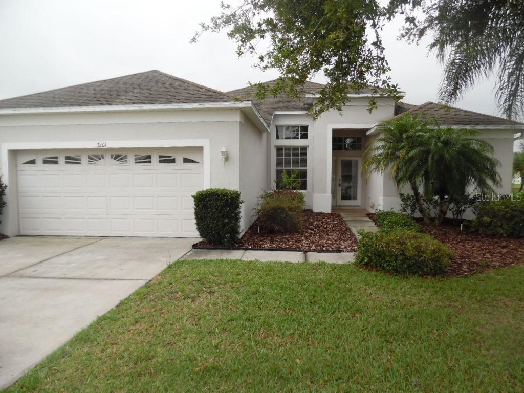 3201 Donington Castle Ln., Land o' Lakes, FL 34638