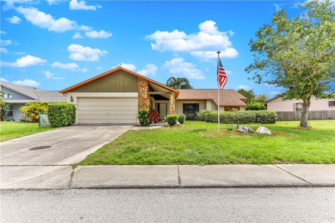 7627 Shapleigh Dr., Port Richey, FL 34668