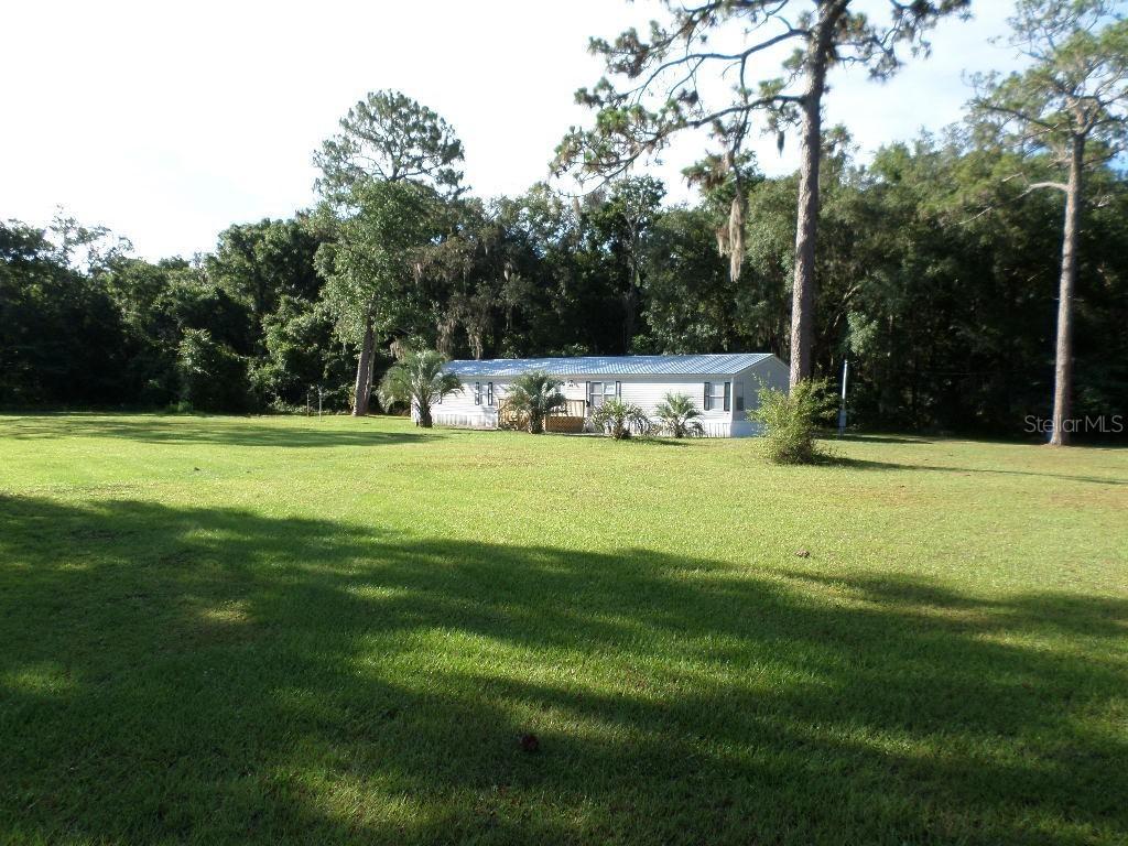 114 Clifton St., Satsuma, FL 32189