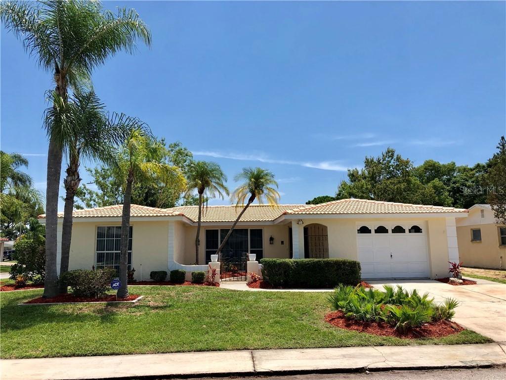 1942 Dartmouth Dr., Holiday, FL 34691