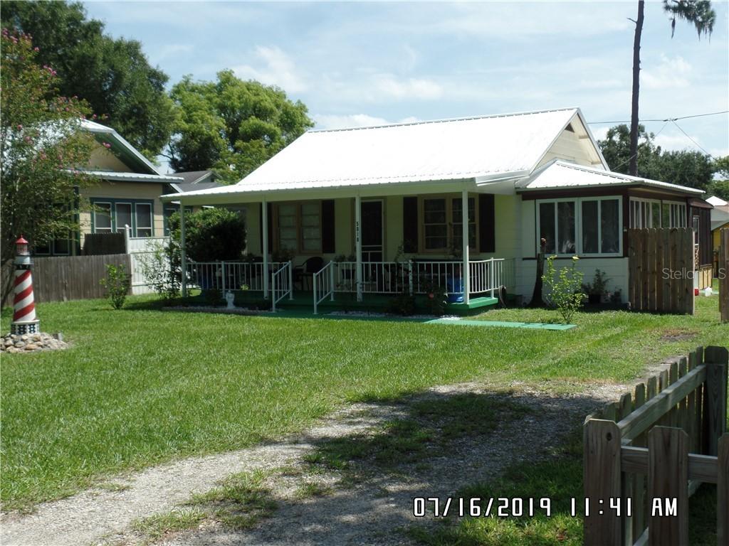 5018 9th St., Zephyrhills, FL 33542