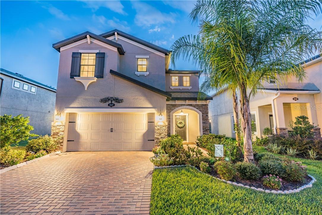 19427 Roseate Dr., Lutz, FL 33558