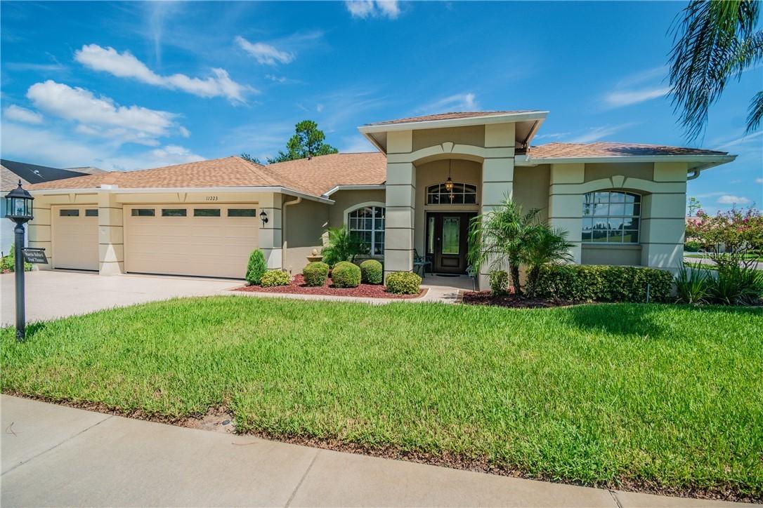 11223 Eagle Bend Dr., Hudson, FL 34667