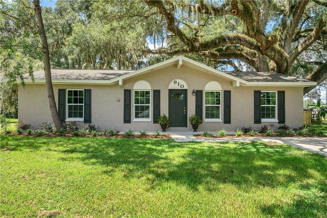 910 Cedar Dr., Brooksville, FL 34601