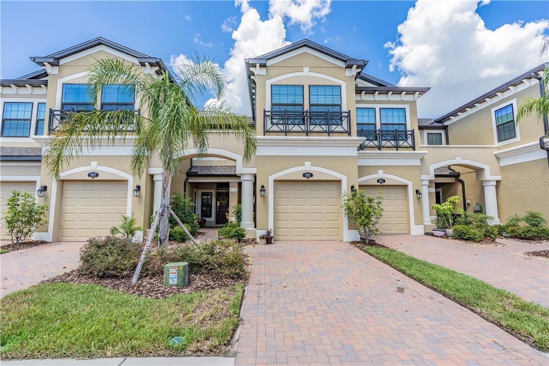 1951 Lake Waters Pl., Lutz, FL 33558