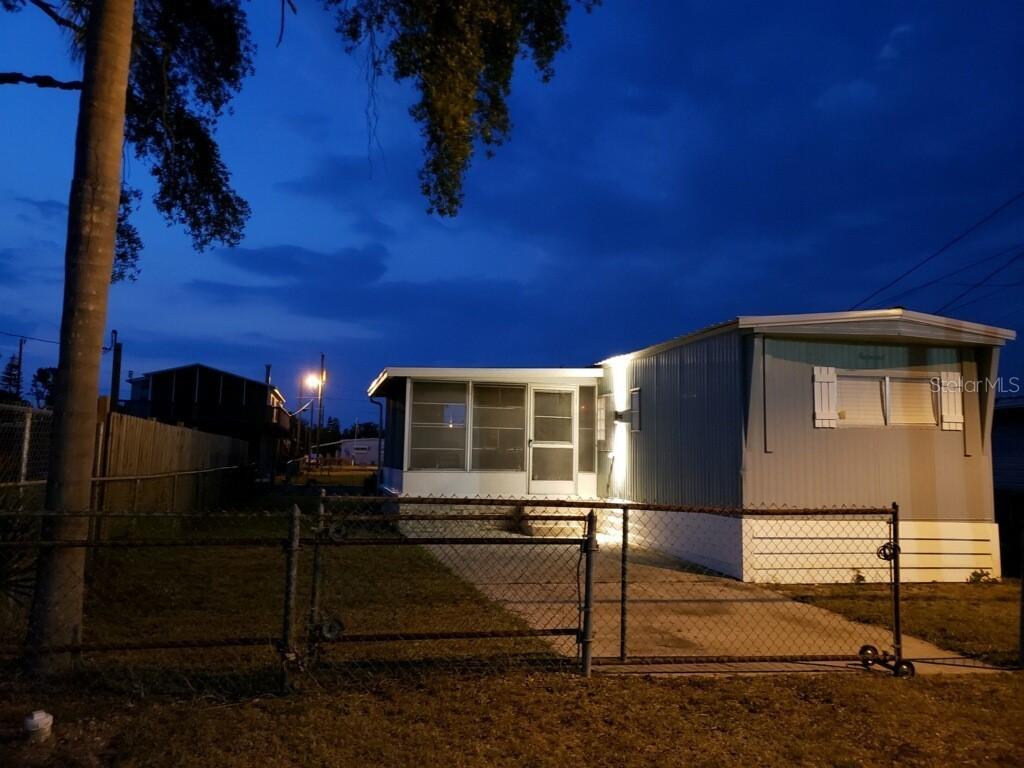 6823 Puffin Ln., Hudson, FL 34667