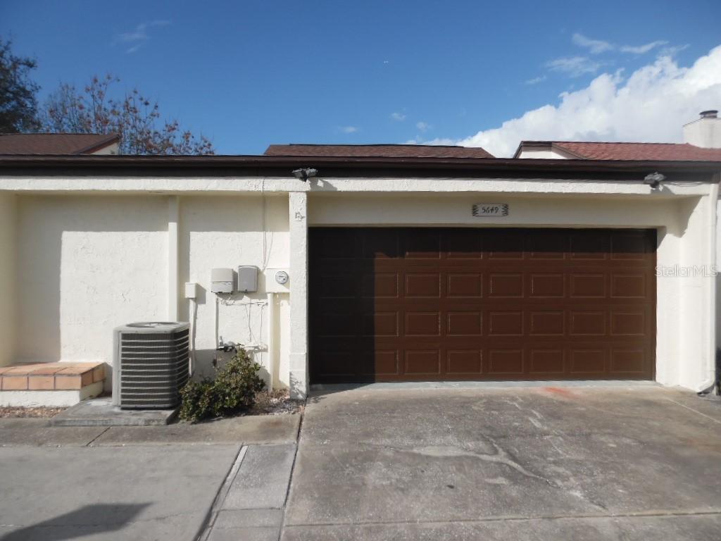 5649 Hamilton Harbor Dr., New Port Richey, FL 34652