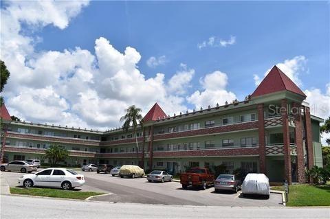 2359 Finlandia Ln. #71, Clearwater, FL 33763