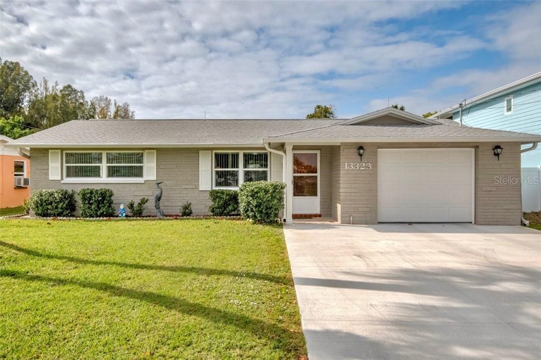 13323 Susan Dr., Hudson, FL 34667