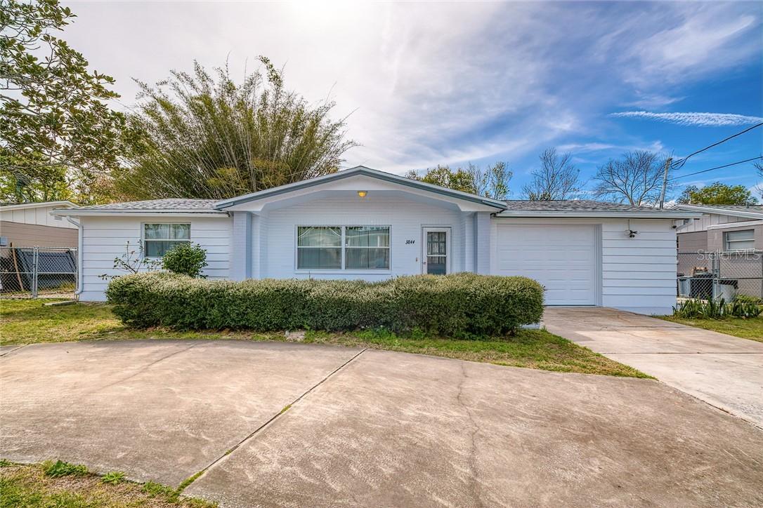 3844 Moog Rd., Holiday, FL 34691