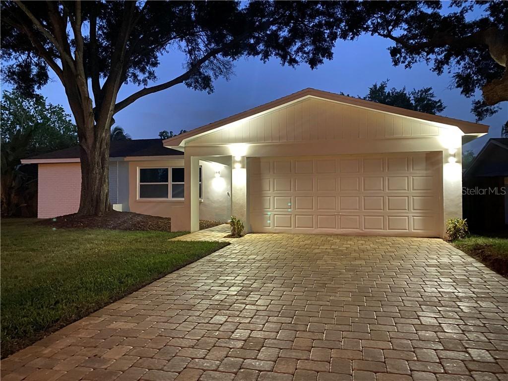 9385 117th Ave., Largo, FL 33773