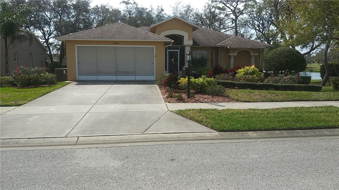 11642 Vista Royal Dr., Hudson, FL 34667