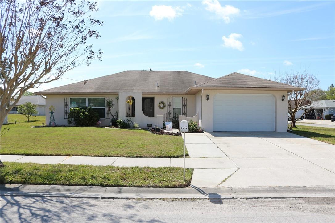 8642 Wolf Den Tr., Port Richey, FL 34668