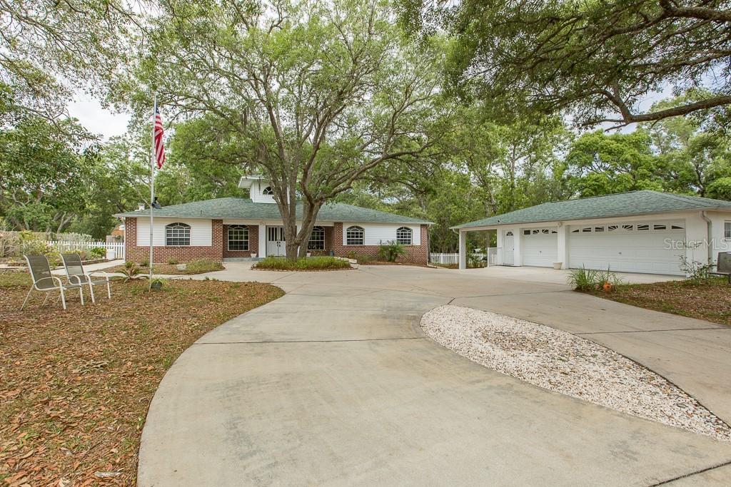 18707 East Rd., Hudson, FL 34667