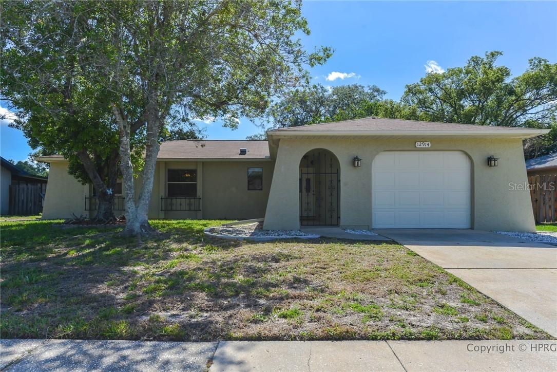 12914 Walnut Tree Ln., Hudson, FL 34669
