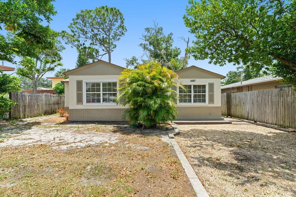 1487 Drew St., Clearwater, FL 33755
