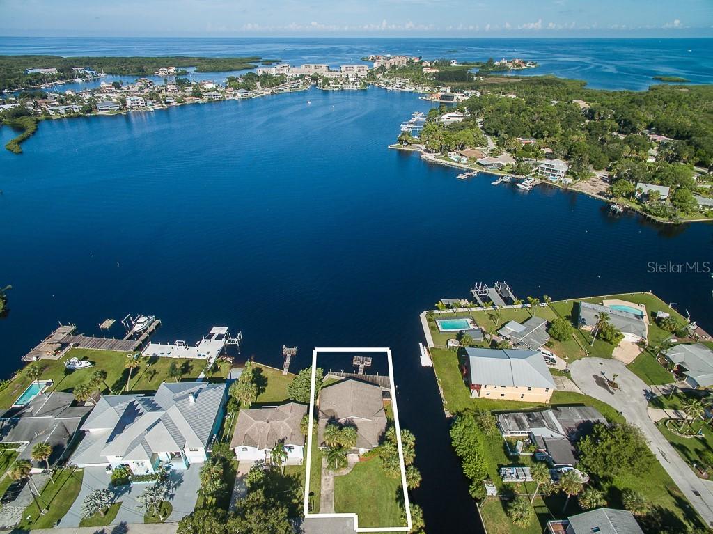 8237 Hayward Ln., Port Richey, FL 34668