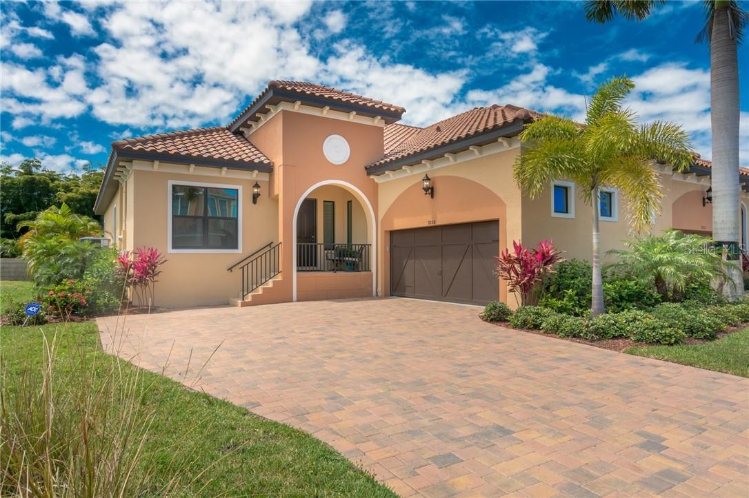 9208 43rd Ter., Bradenton, FL 34209