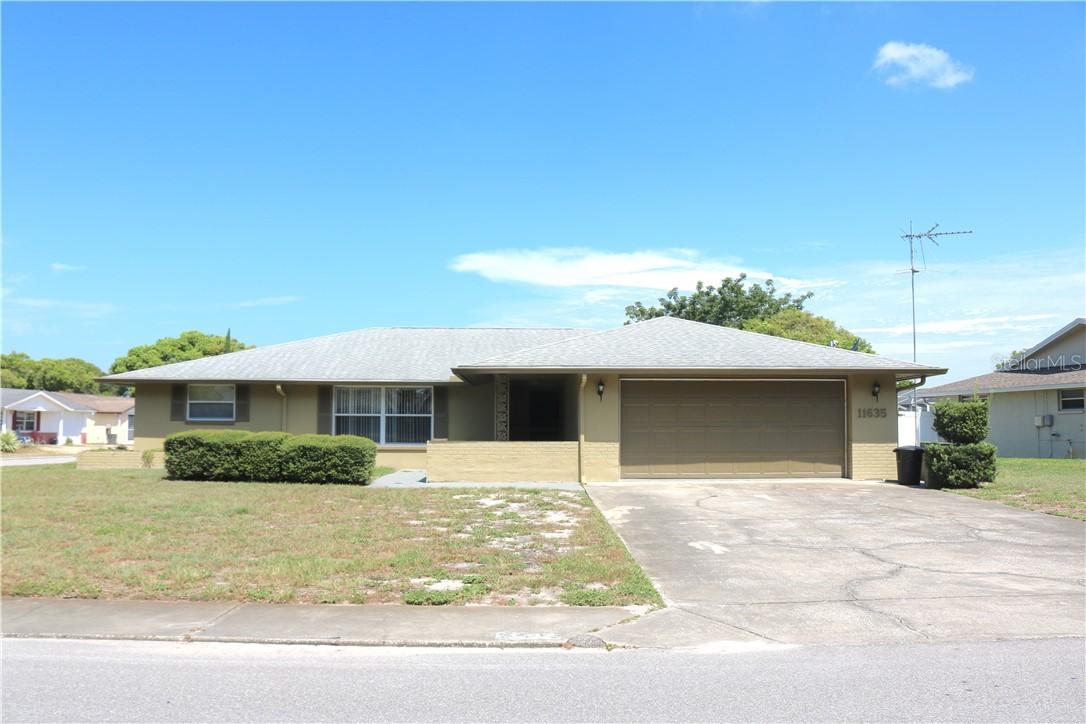 11635 Oceanside Dr., Port Richey, FL 34668