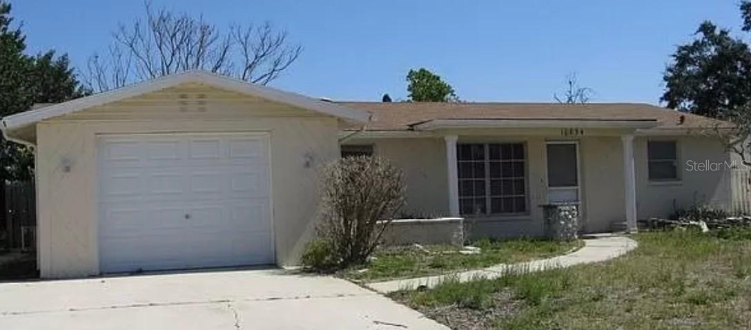 10834 Stamford Dr., Port Richey, FL 34668