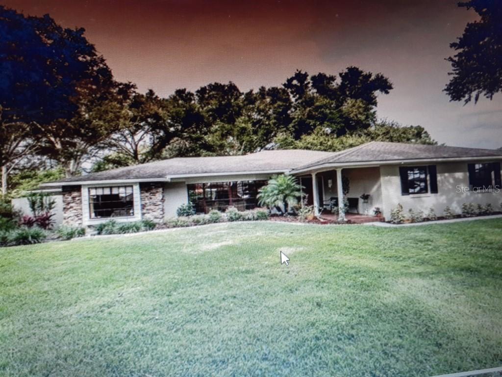 1204 Bly Ct., Eustis, FL 32726