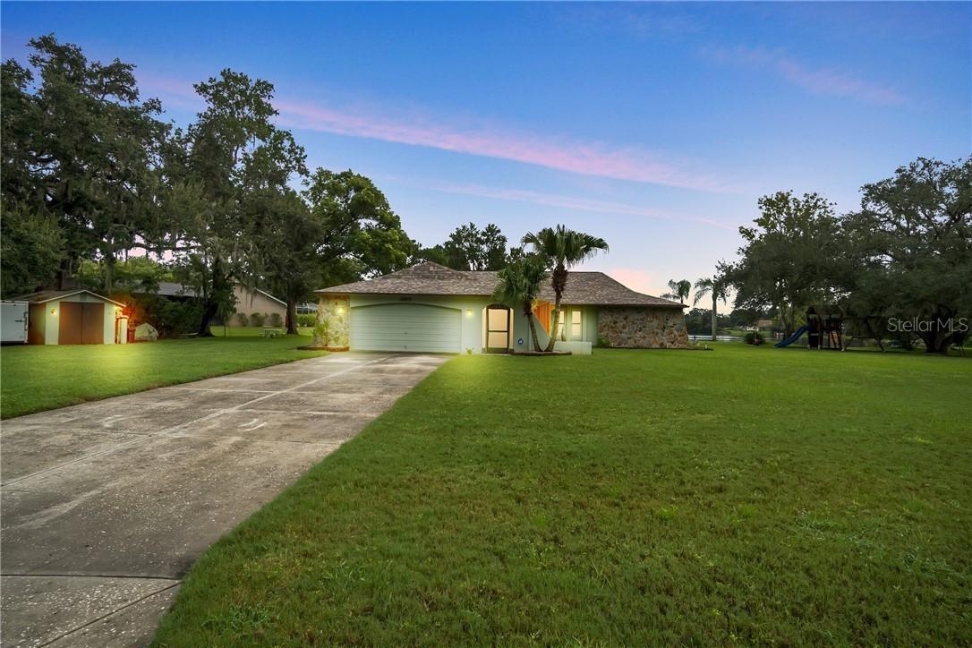 12833 Sugar Creek Blvd., Hudson, FL 34669
