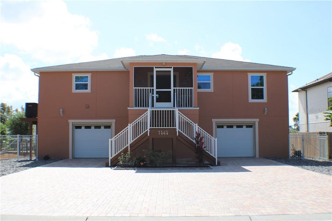 7464 Gulf Way, Hudson, FL 34667