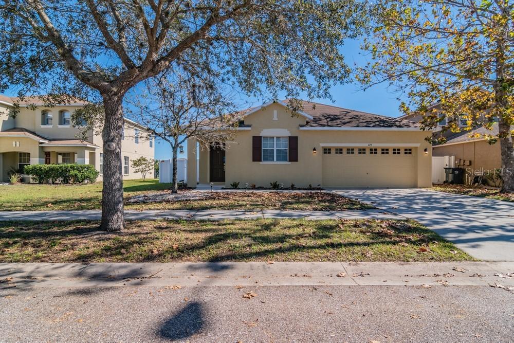 425 Chimney Rock Dr., Ruskin, FL 33570