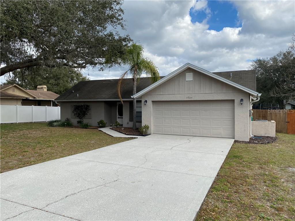 4924 Gulfstream Pl., Land O Lakes, FL 34639