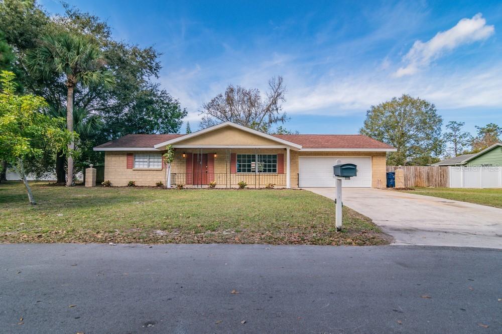 4009 Fieldgreen Pl., Land O Lakes, FL 34639